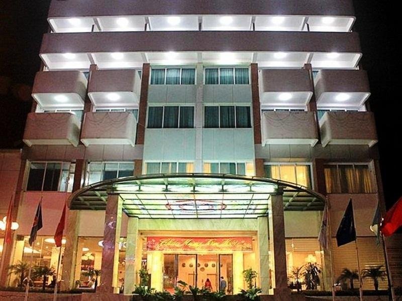 Khách sạn Huu Nghi