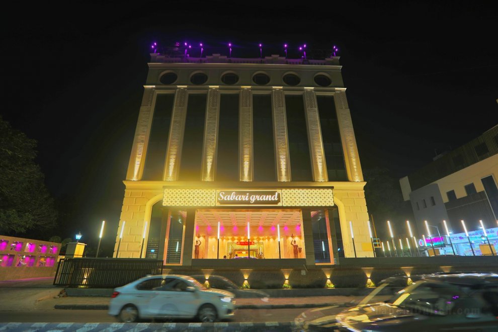Khách sạn Quality Inn Sabari