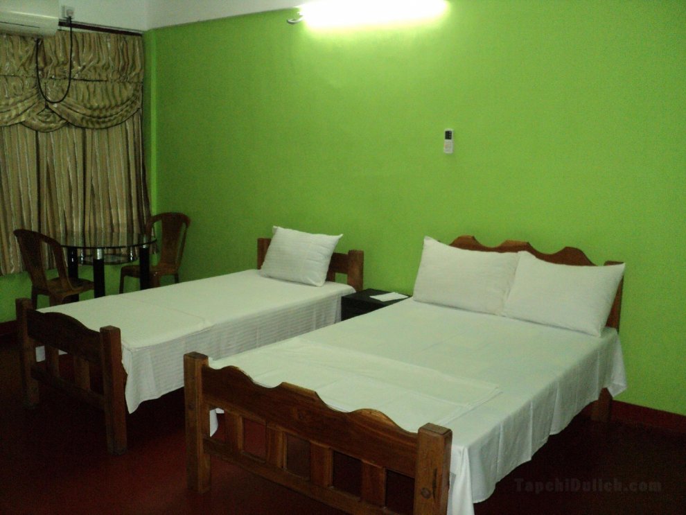 Khách sạn AKR Jaffna