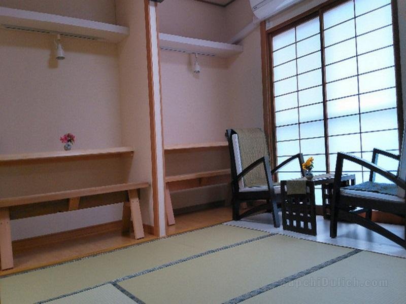 Isuzu Guesthouse
