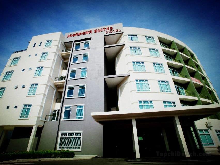 Khách sạn Merdeka Suites
