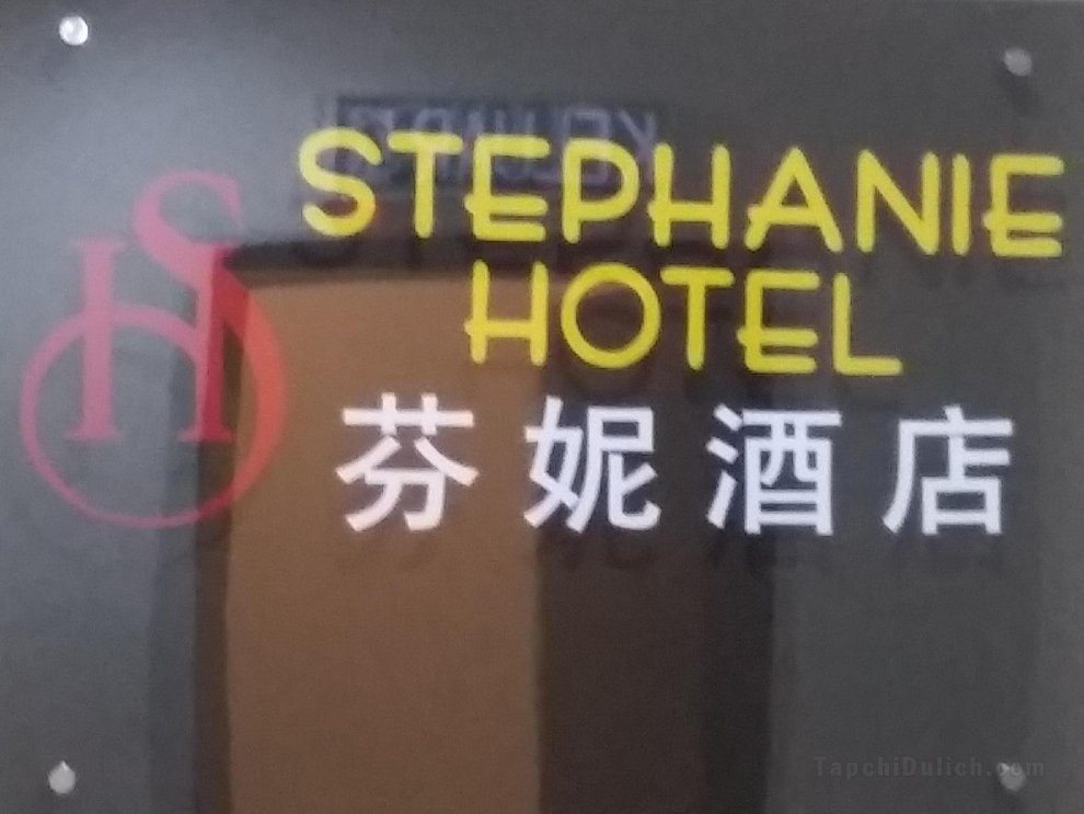 Khách sạn Stephanie