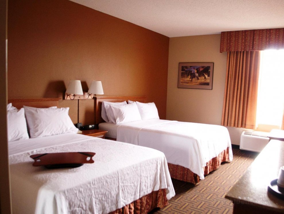 Khách sạn Hampton Inn & Suites Flagstaff