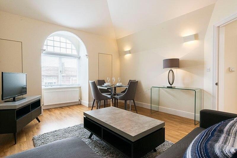 Cosy Two Bedroom Apartment - Flat 59a