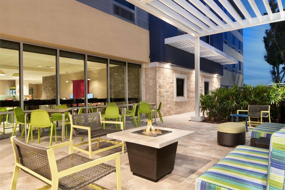 Home2 Suites by Hilton Palm Bay I 95