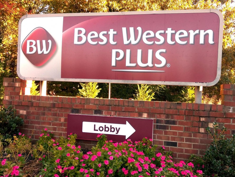 Best Western PLUS Governors Inn