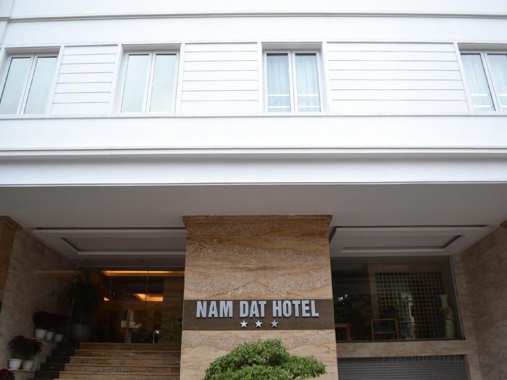 Khách sạn Nam Dat Halong