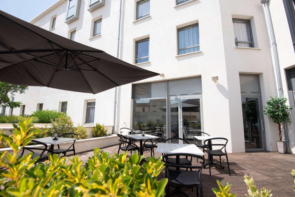 Khách sạn Zenitude -Residences Narbonne Centre