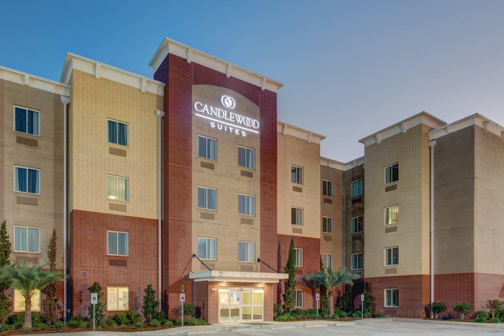 Candlewood Suites Cut Off