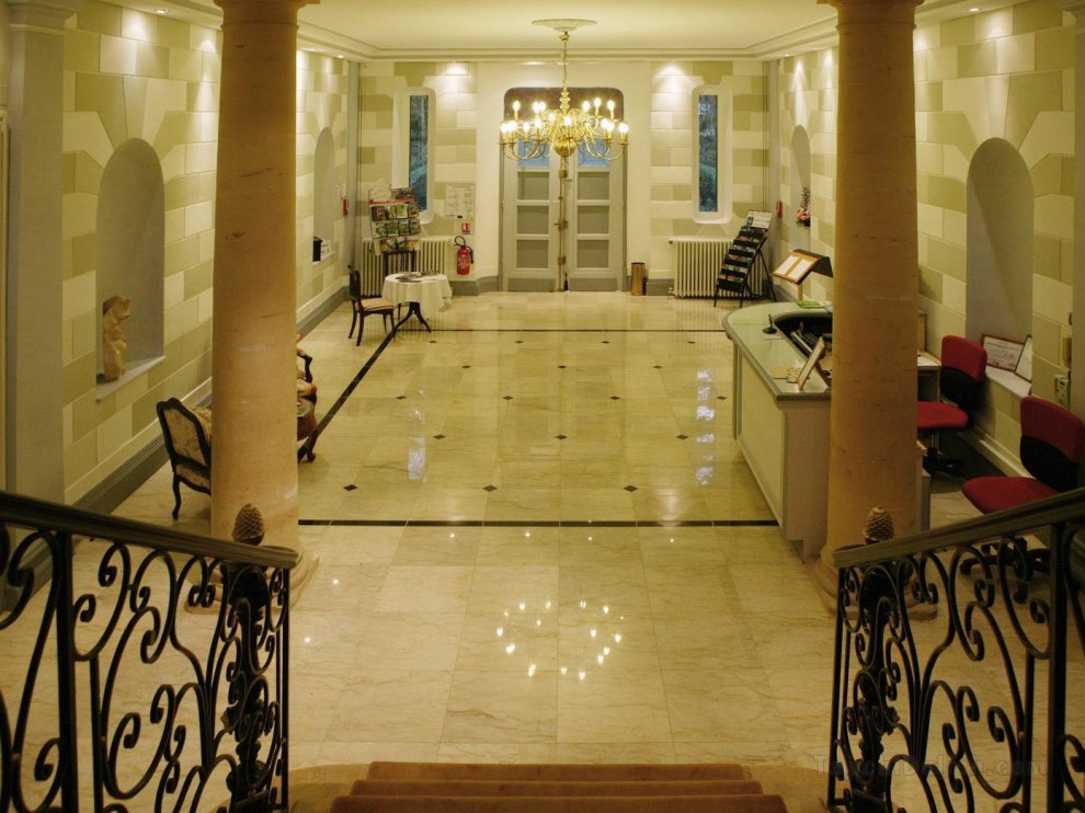 Khách sạn Le Manoir de Bellerive