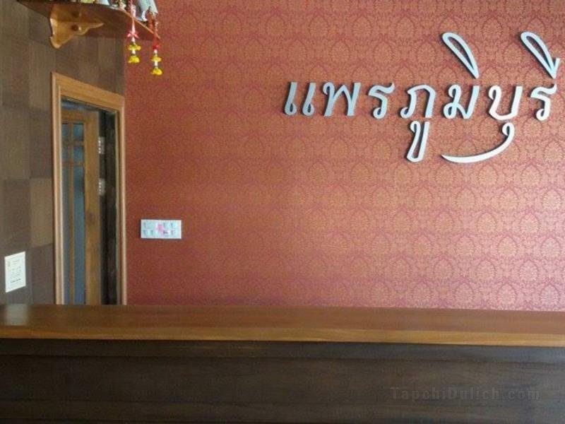 Khách sạn Pairphumburi