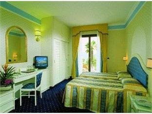 Khách sạn Madrigale Panoramic&Lifestyle