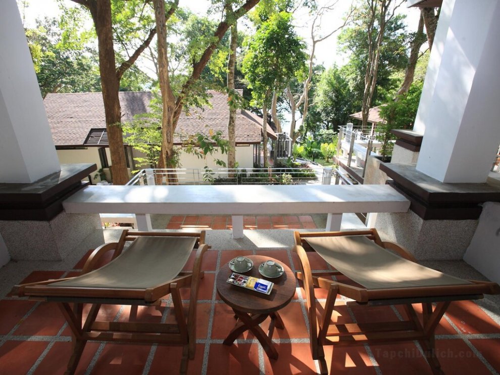 Baan Krating Phuket Resort (SHA Plus+)