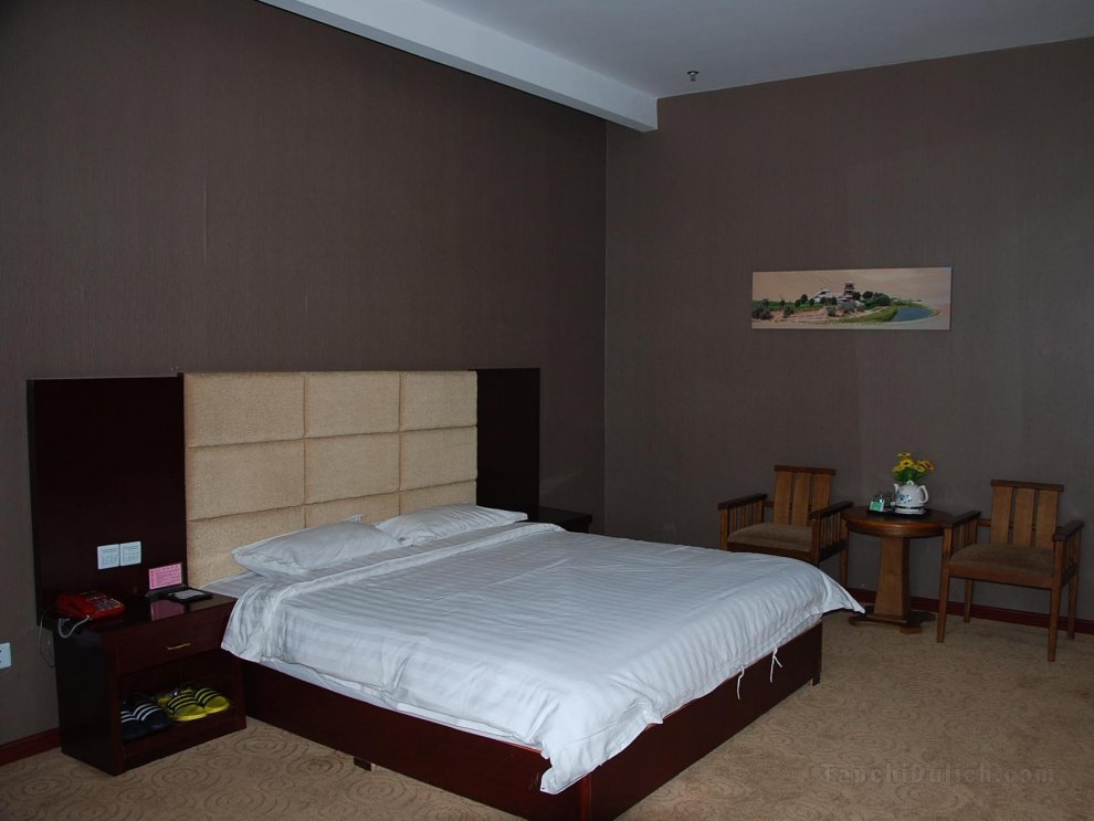 Khách sạn Dunhuang Yuetian