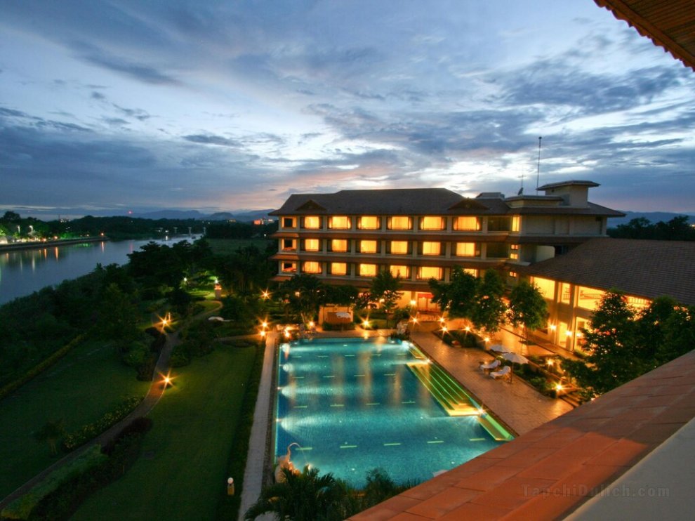 The Imperial River House Resort (SHA Extra Plus)