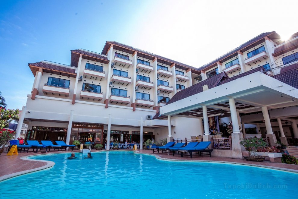 Khách sạn Phi Phi
