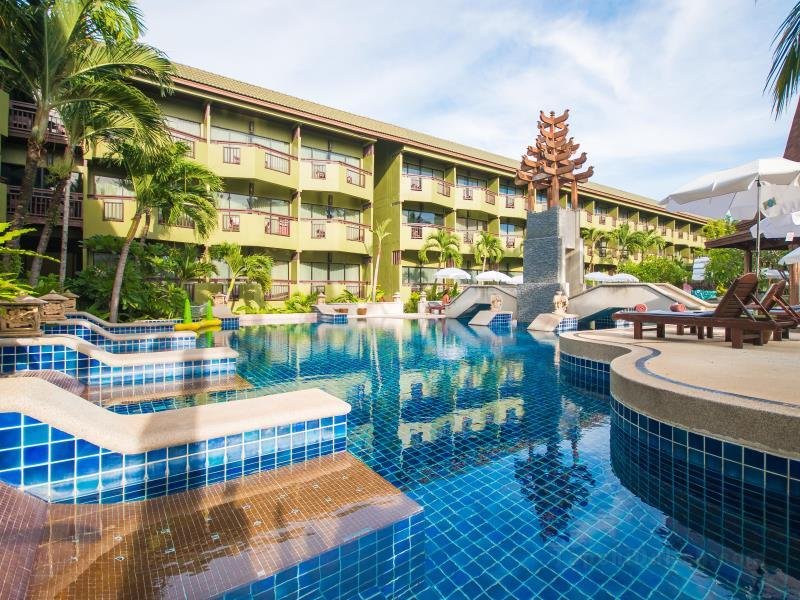 Khách sạn Phuket Island View (SHA Extra Plus)