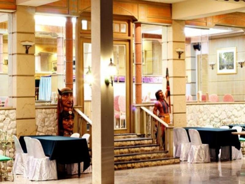 Starlite Khaoyai Hotel and Resort