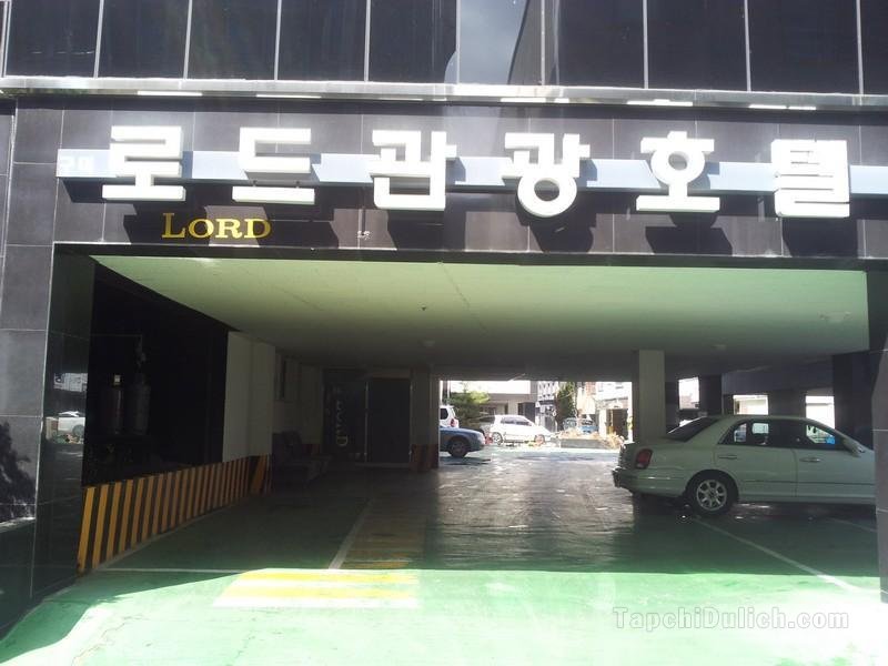 Khách sạn Lord Tourist
