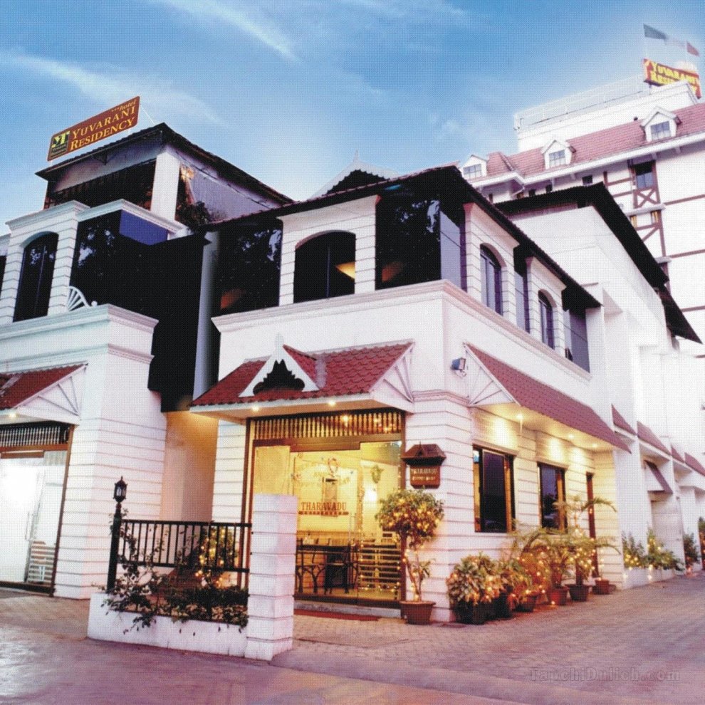 Khách sạn Yuvarani Residency