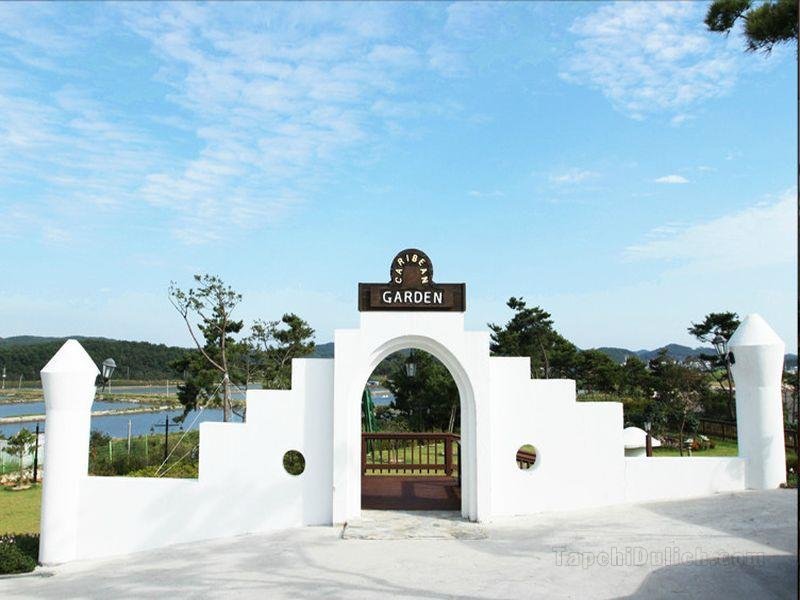 Caribean Resort