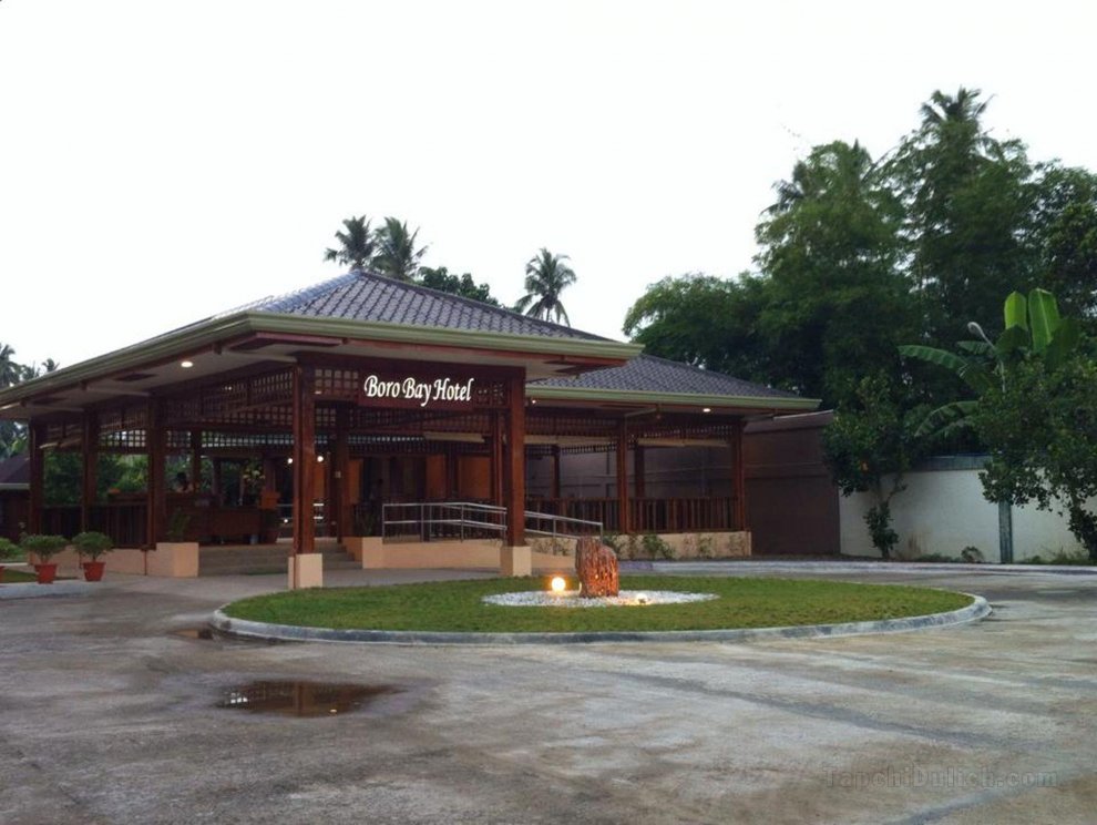 Khách sạn Boro Bay