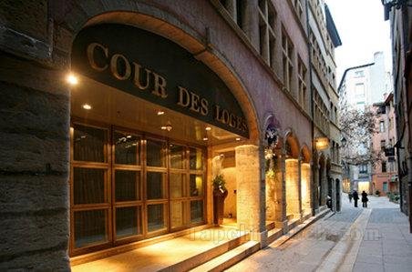 Khách sạn Cour des Loges Lyon, a Radisson Collection