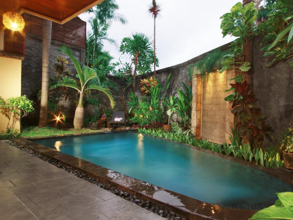 Khách sạn Bali Ayu & Villas