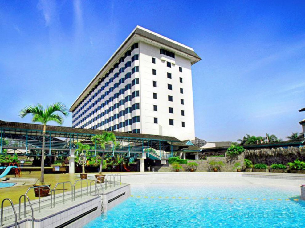 Horison Ultima Bandung Hotel