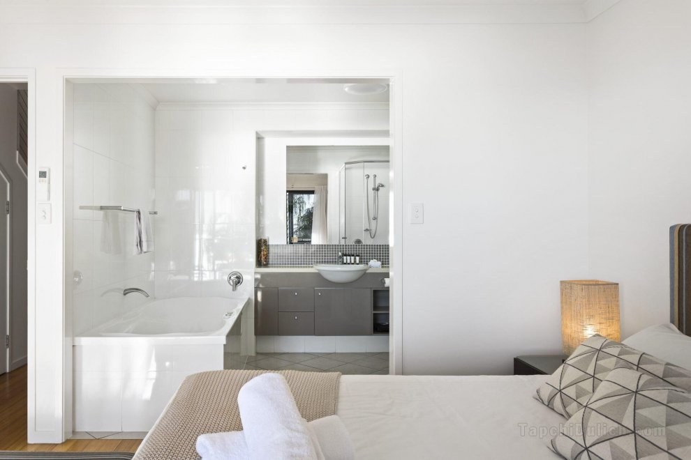 60平方米2臥室公寓 (維特桑戴斯-漢彌爾頓島) - 有2間私人浴室