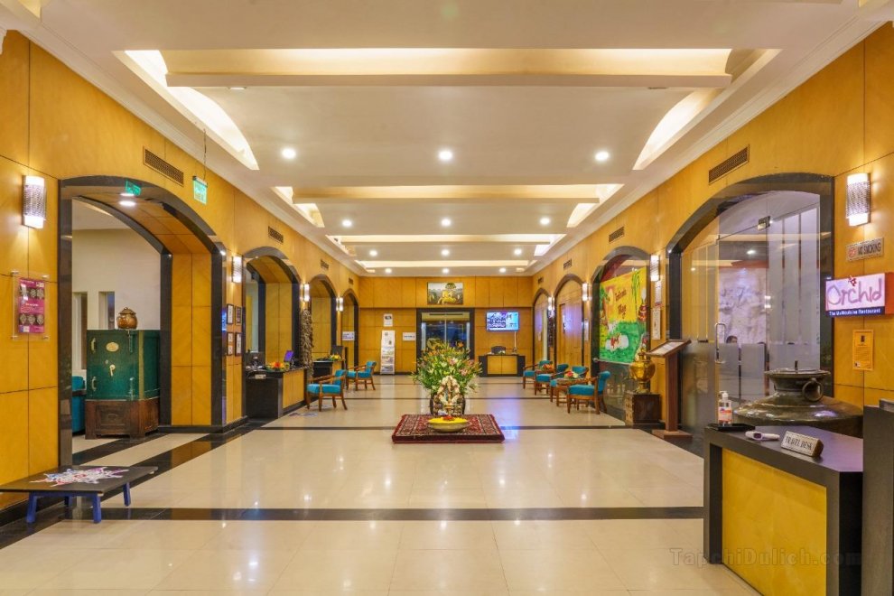 Khách sạn Fortune Pandiyan