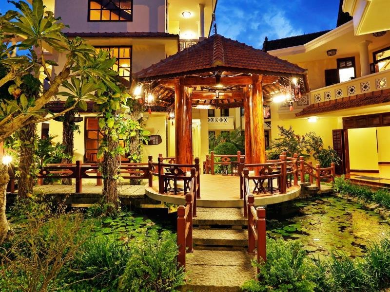 Khách sạn Lotus Hoi An Boutique & Spa