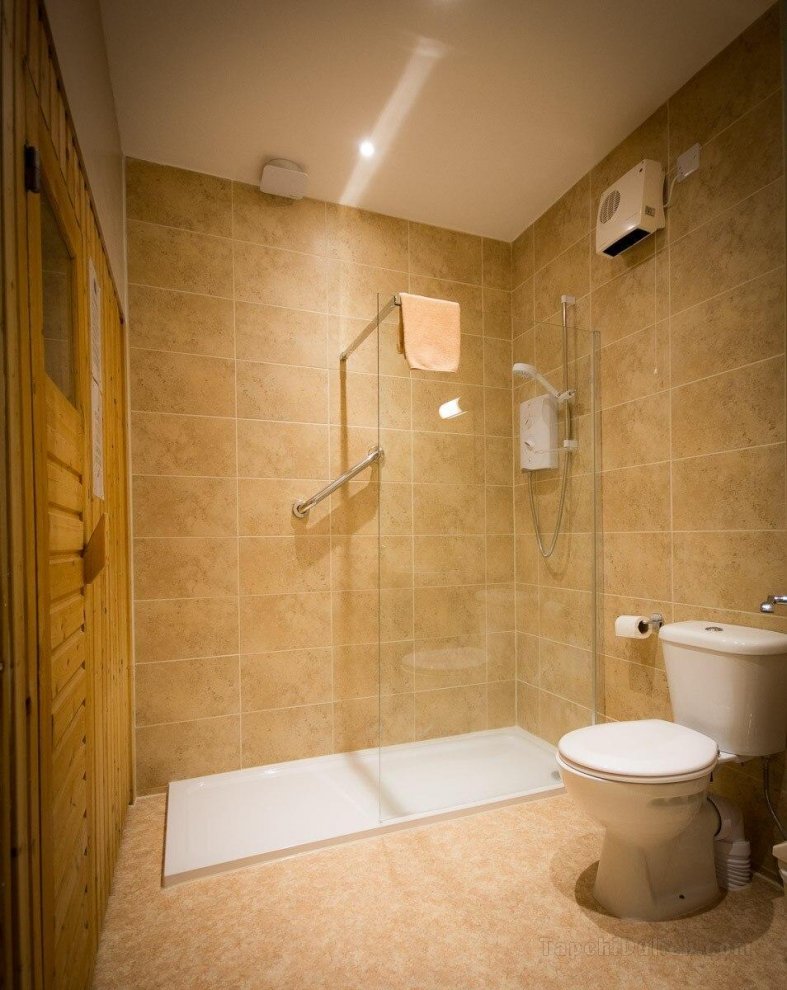 180平方米2臥室公寓 (金洛赫蘭諾赫) - 有2間私人浴室