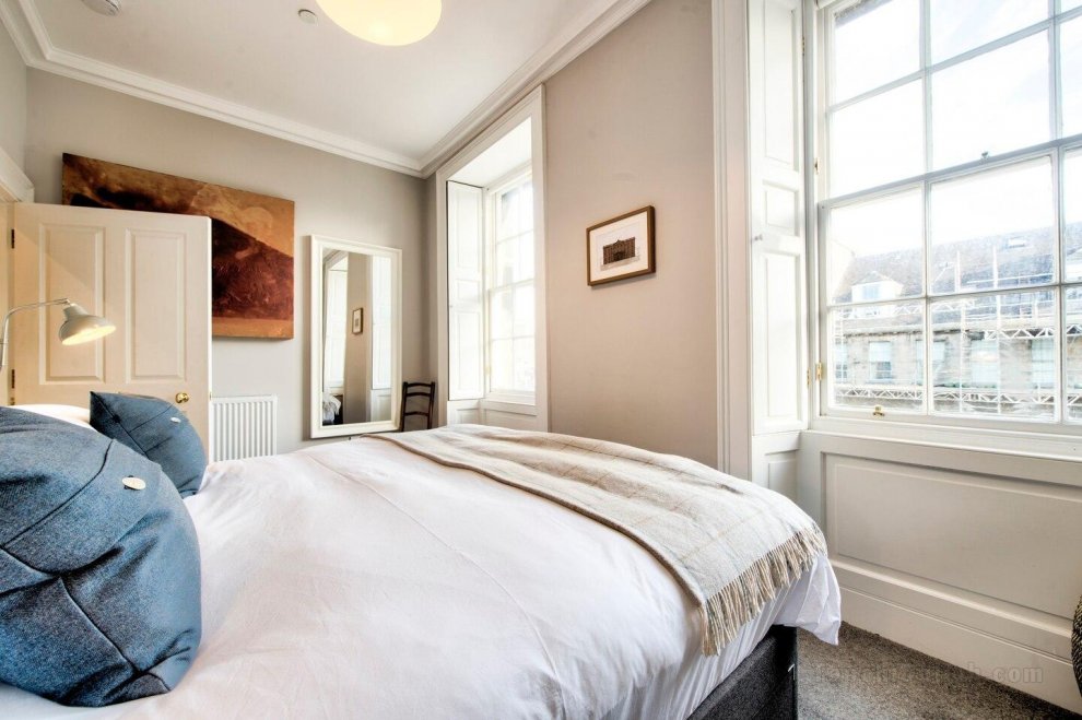 Frederick St Luxury Flat - Heart of the City
