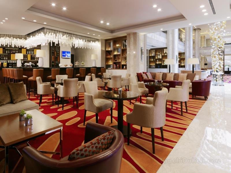 Khách sạn Moscow Marriott Novy Arbat
