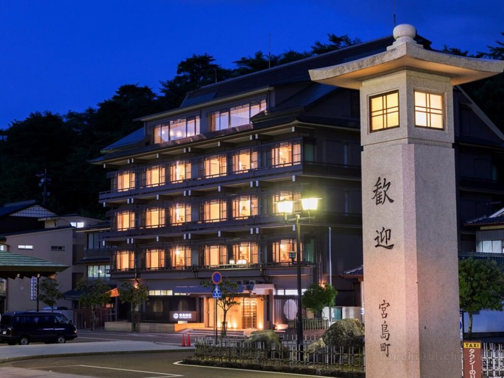 Khách sạn Miyajima Villa