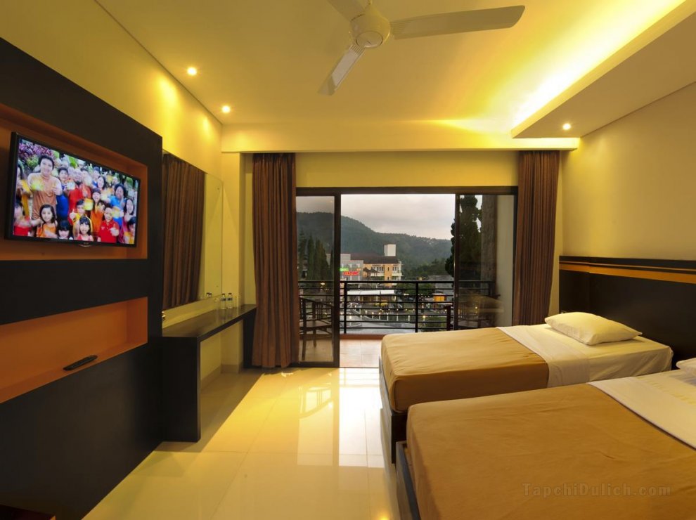 Khách sạn Grand Bintang Tawangmangu
