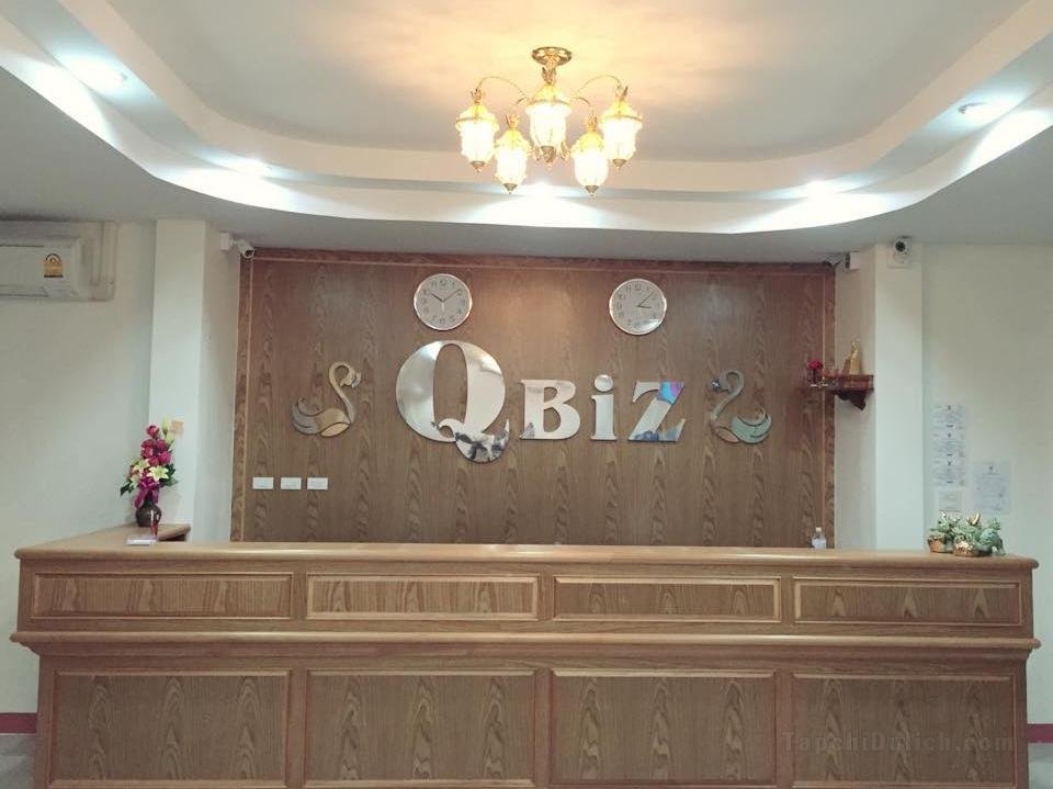 Khách sạn Qbiz Kalasin