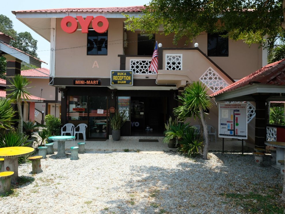 OYO44005塞南金度假村和咖啡廳