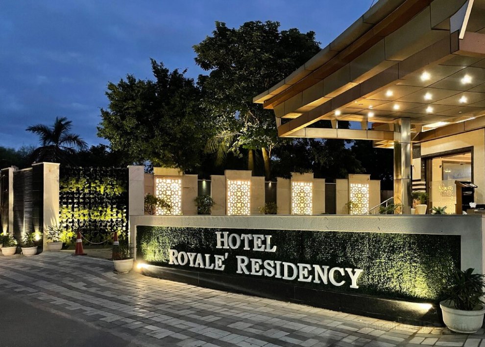 Royale Residency Hotel