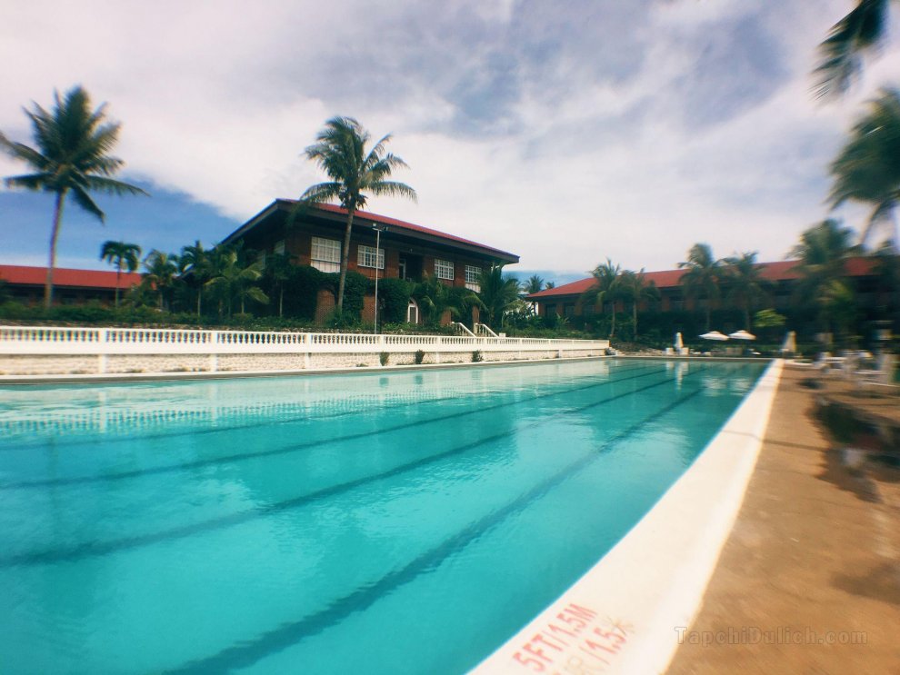 Fort Ilocandia Resort Hotel