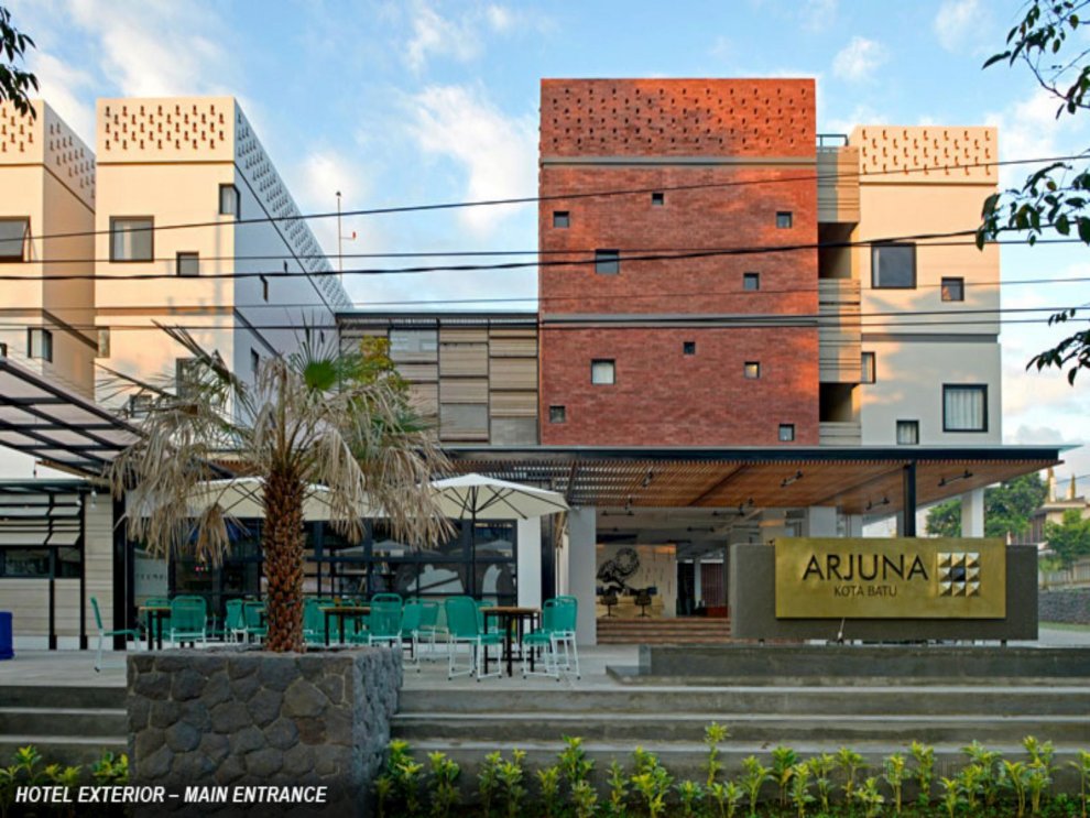 Khách sạn Arjuna Kota Batu