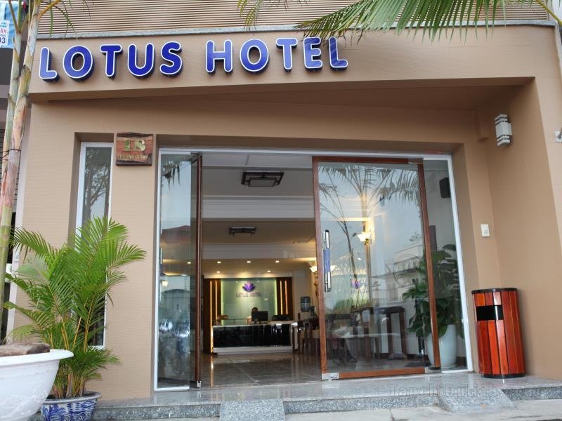 Lotus Hotel