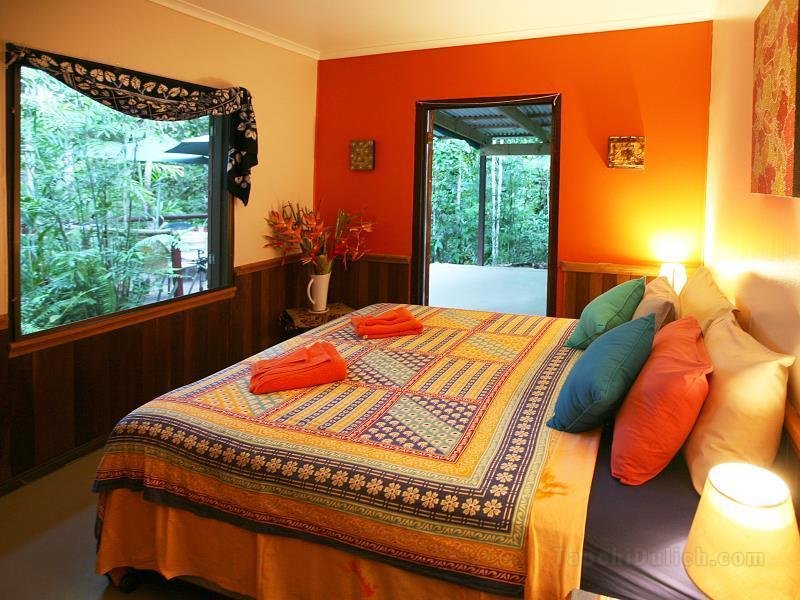 Tropical Bliss Bed and Breakfast