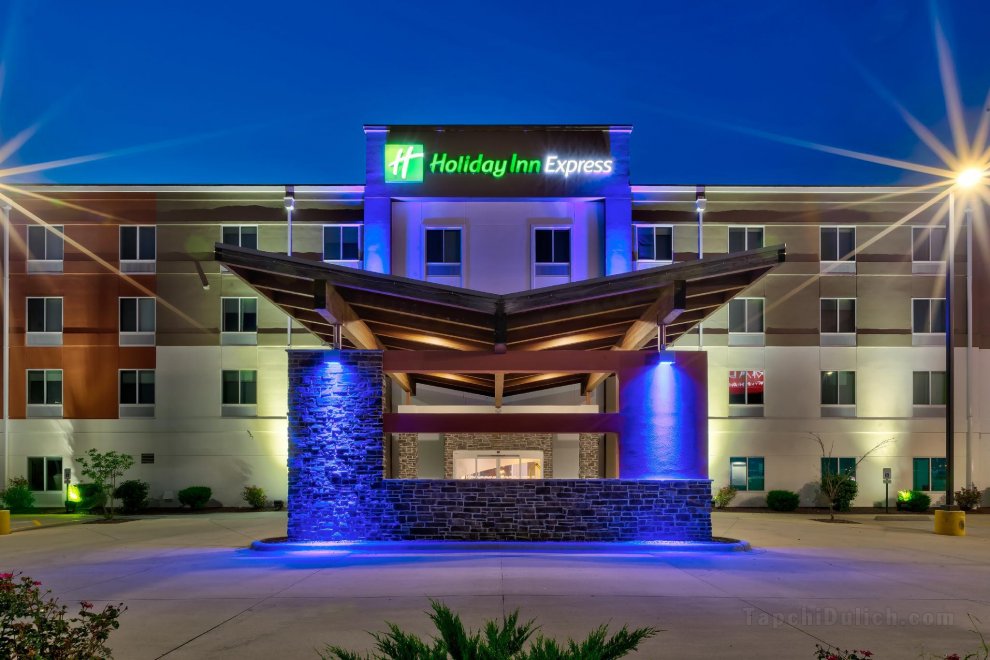Holiday Inn Express And Suites Effingham