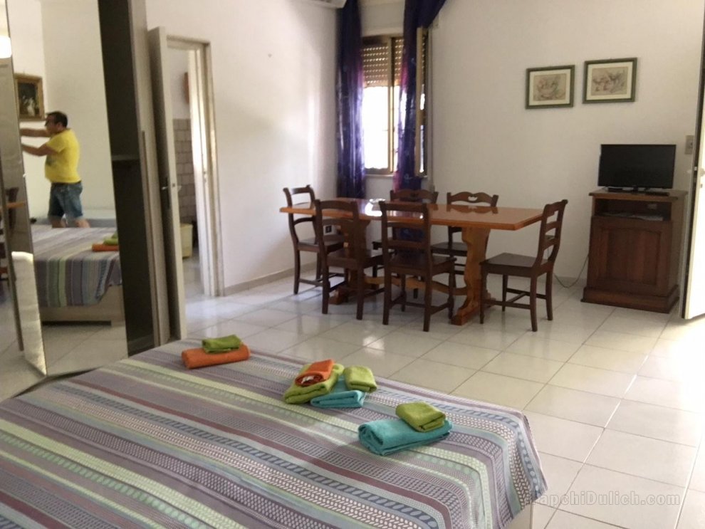 Punta Prosciutto Apartments To Rent is only 100 metres from the beach