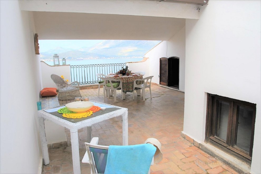 Appartment with Sea View in Gaeta