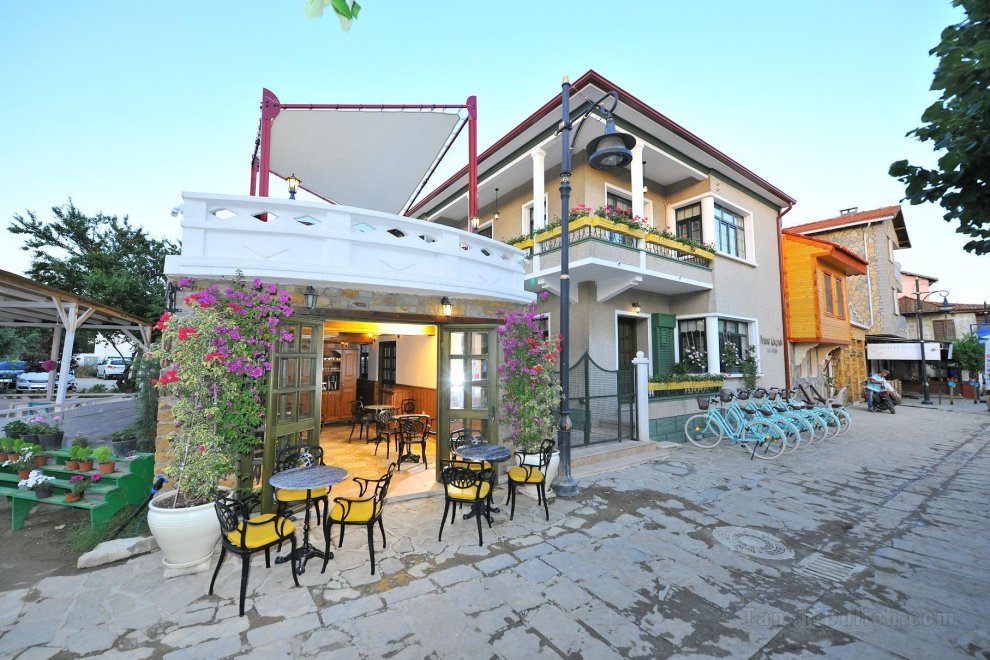 Khách sạn Petrino Gokceada Kitchen