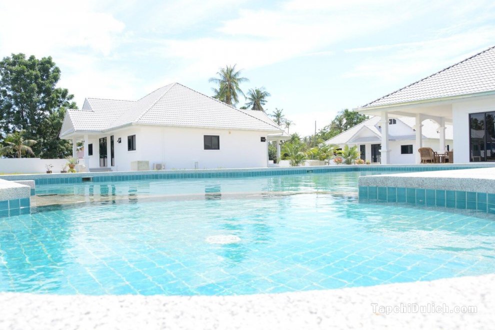 Mango Beach Resort Villa