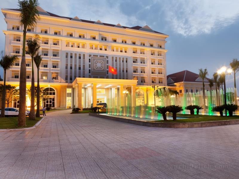 Khách sạn Ban Thach Riverside & Resort